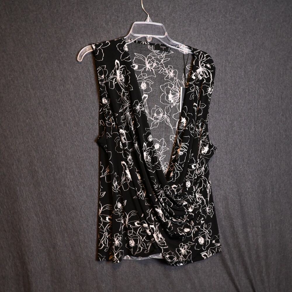 NEW Tahari Women's 2X Draped Front Black & White Plunging Blouse Floral NWT